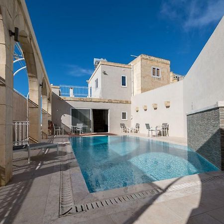 Għarb Zeppi'S Luxury Holiday Farmhouse With Private Pool מראה חיצוני תמונה