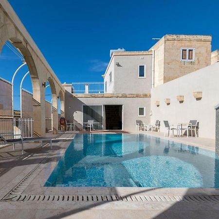 Għarb Zeppi'S Luxury Holiday Farmhouse With Private Pool מראה חיצוני תמונה