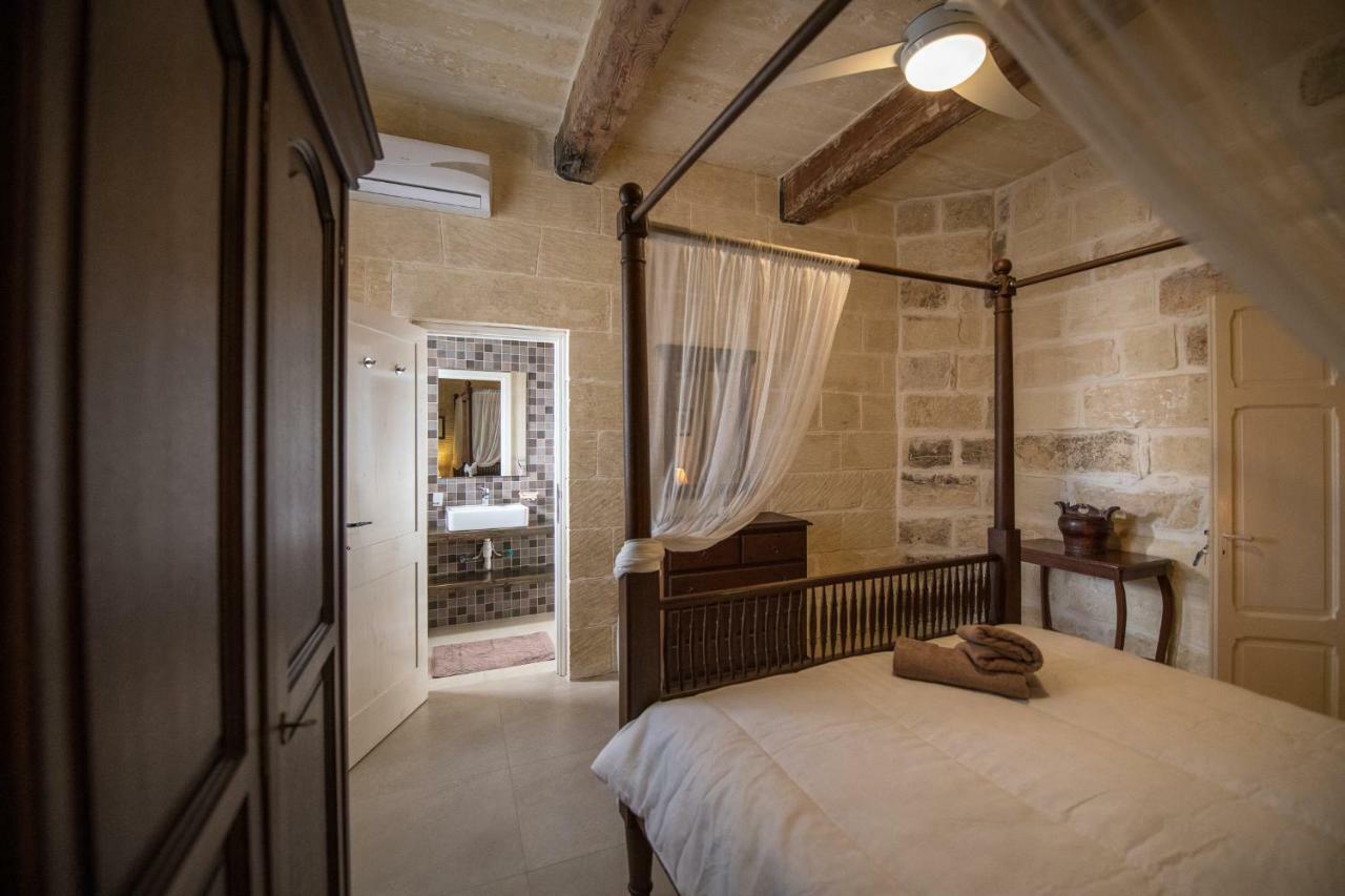 Għarb Zeppi'S Luxury Holiday Farmhouse With Private Pool מראה חיצוני תמונה